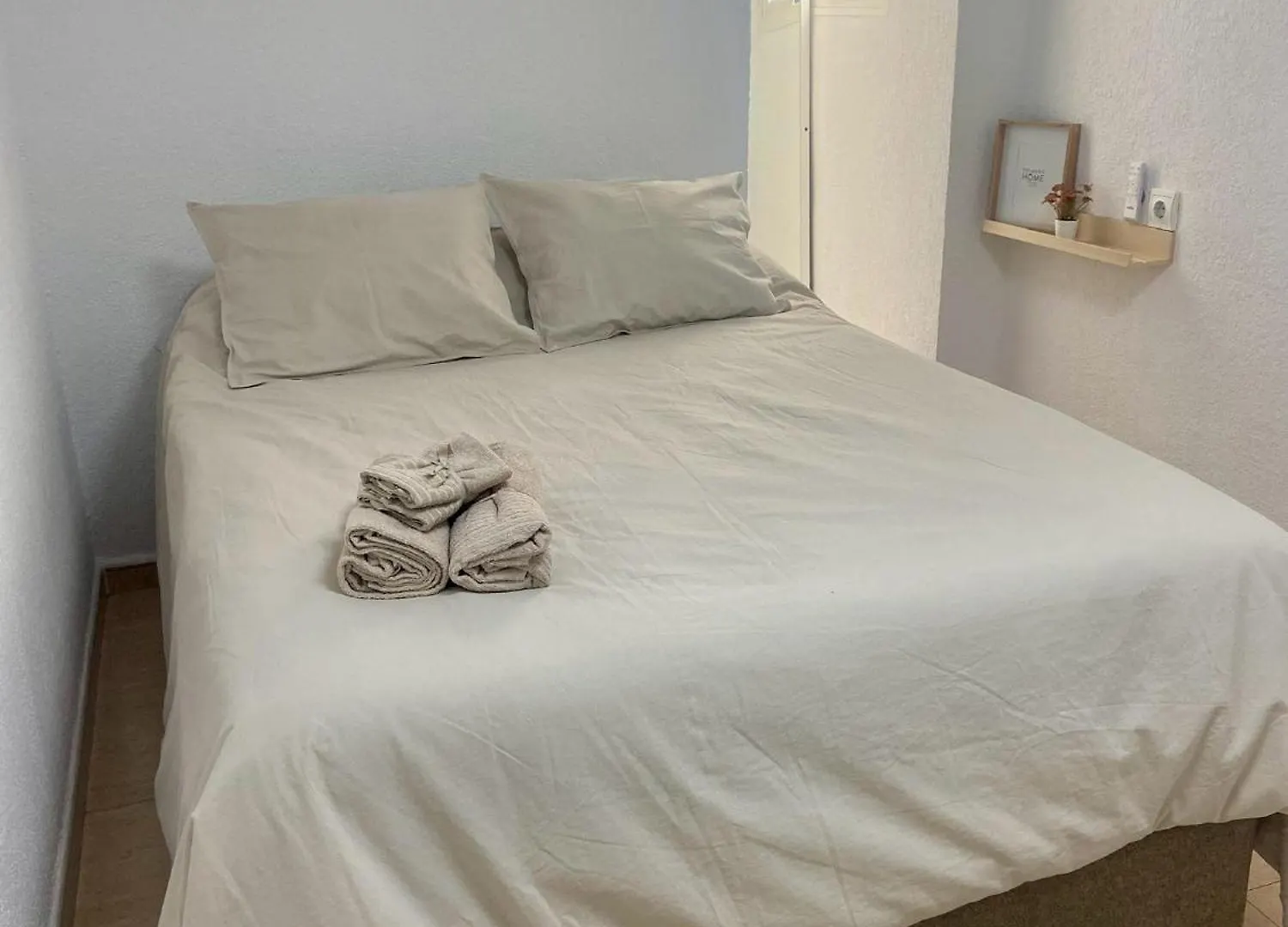 Apartamento A 2 Min De La Playa - 3 Dormitorios - Wifi - Totalmente Equipado Almería 0*,  Hiszpania